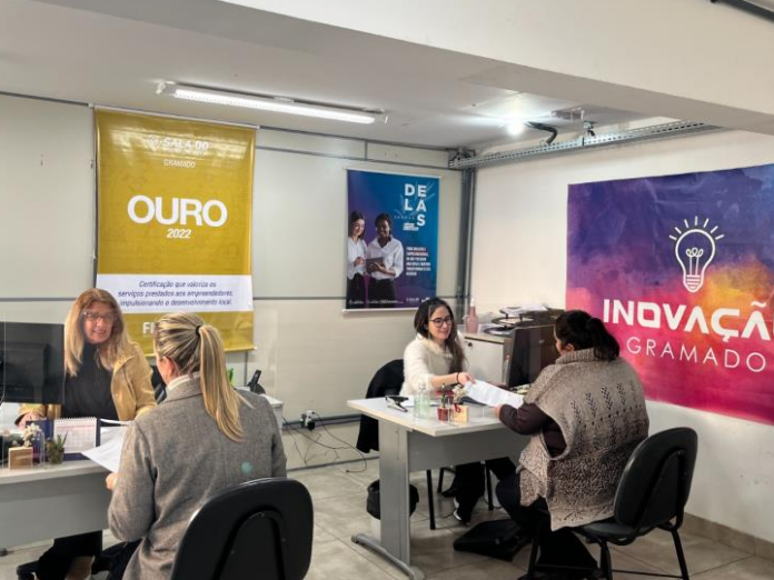 Sala do Empreendedor emitiu 36 alvarás em agosto